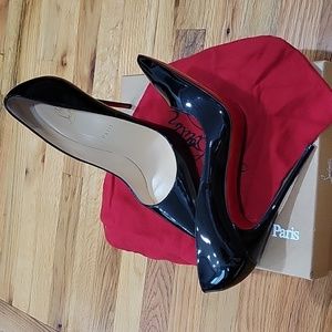 Christian Louboutin So Kate black patent leather heels